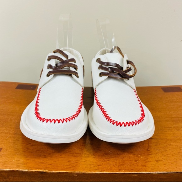 Unisex Baseball Faux Leather Boat Shoes NWT - Picture 2 of 6